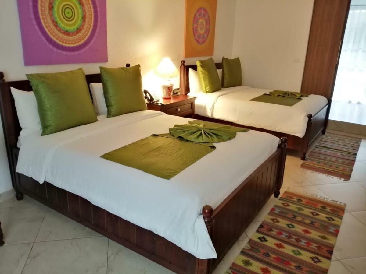 Hotel Las Puertas De Tepoztlan Luaran gambar