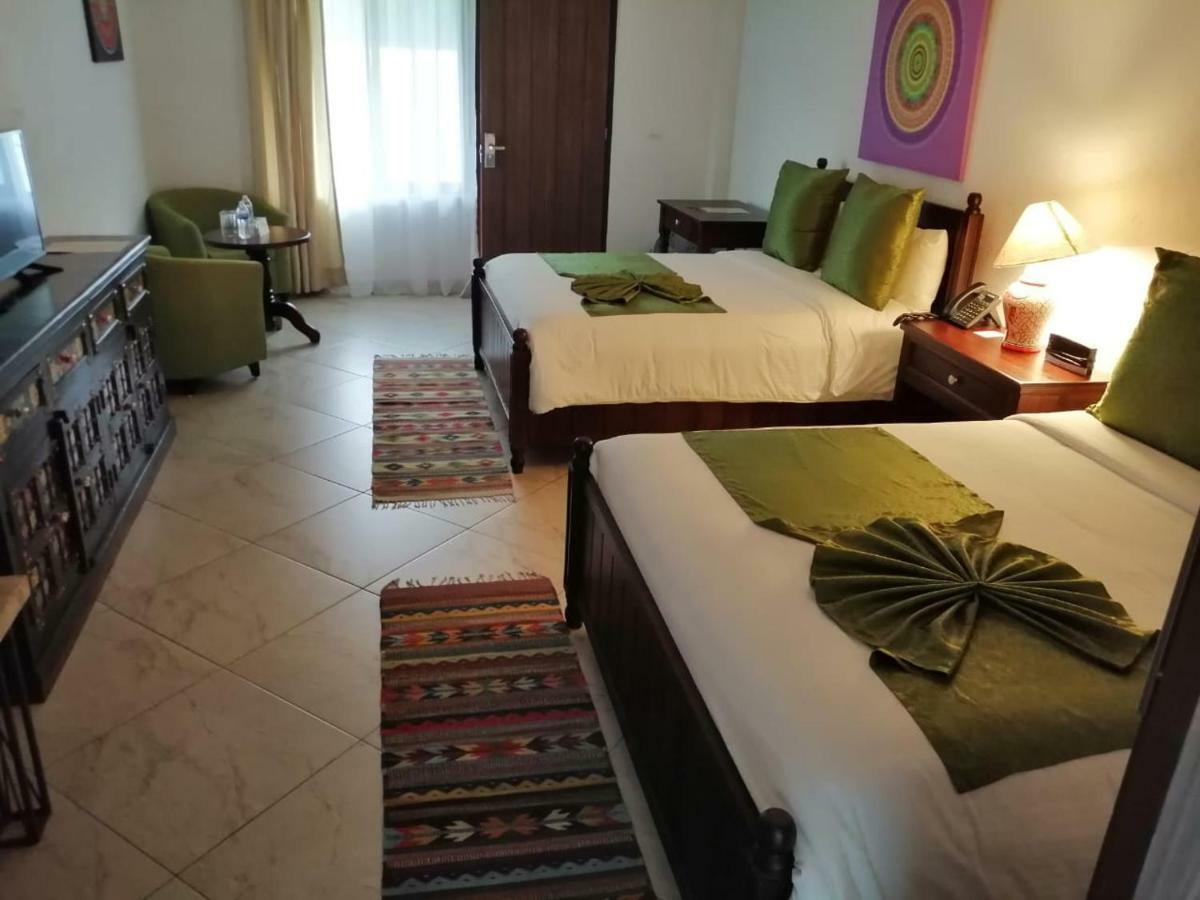 Hotel Las Puertas De Tepoztlan Luaran gambar